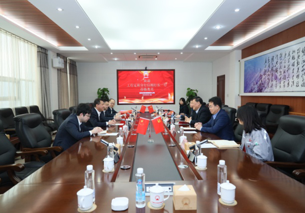 �콨��Ӵ����и���һ�е���ALLBET��������.png